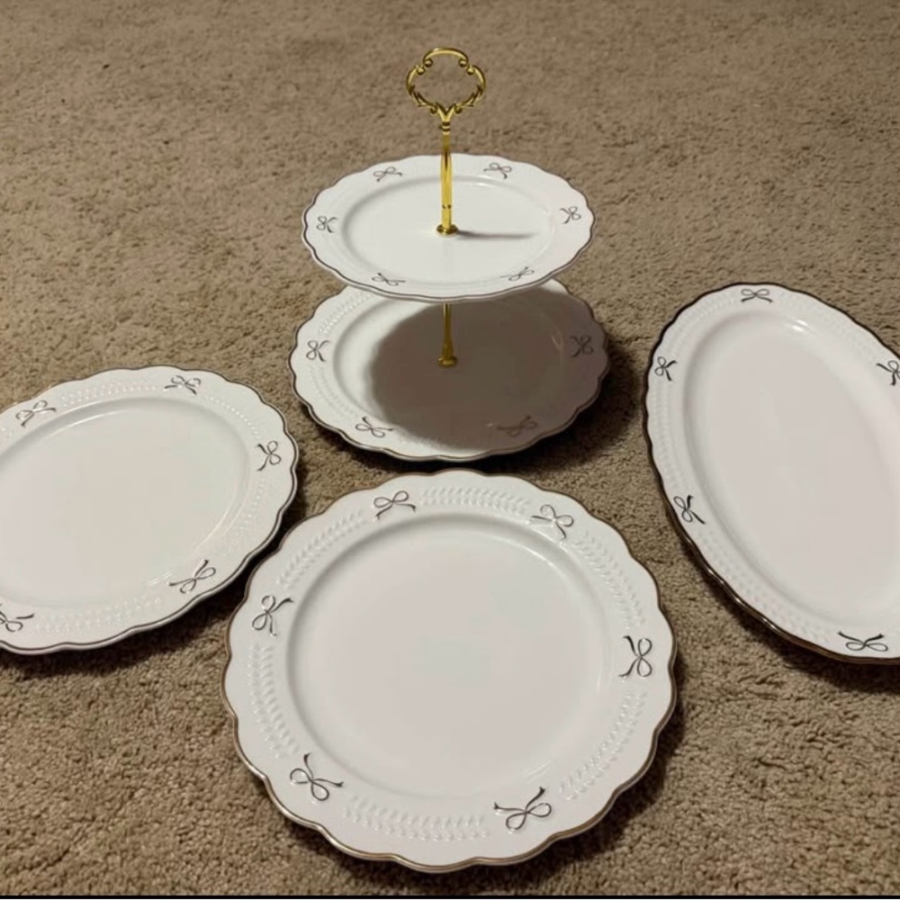 Elegant White and Gold Bow Tiered Serving Tray Set